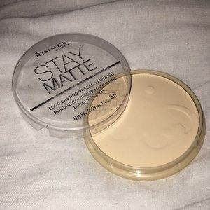 matte pressed powder 001 transparent rimmel london